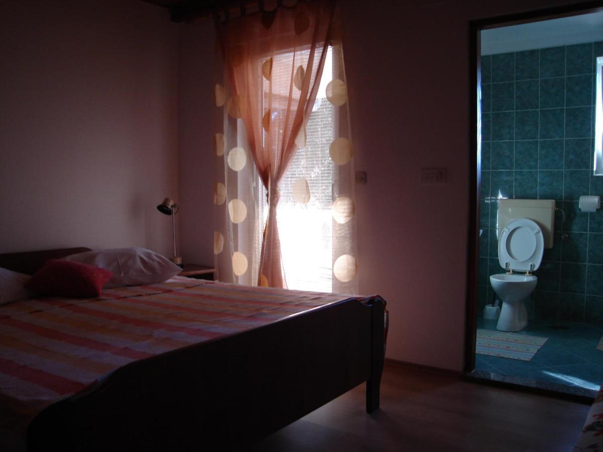 Apartment Kampor 5014B エクステリア 写真